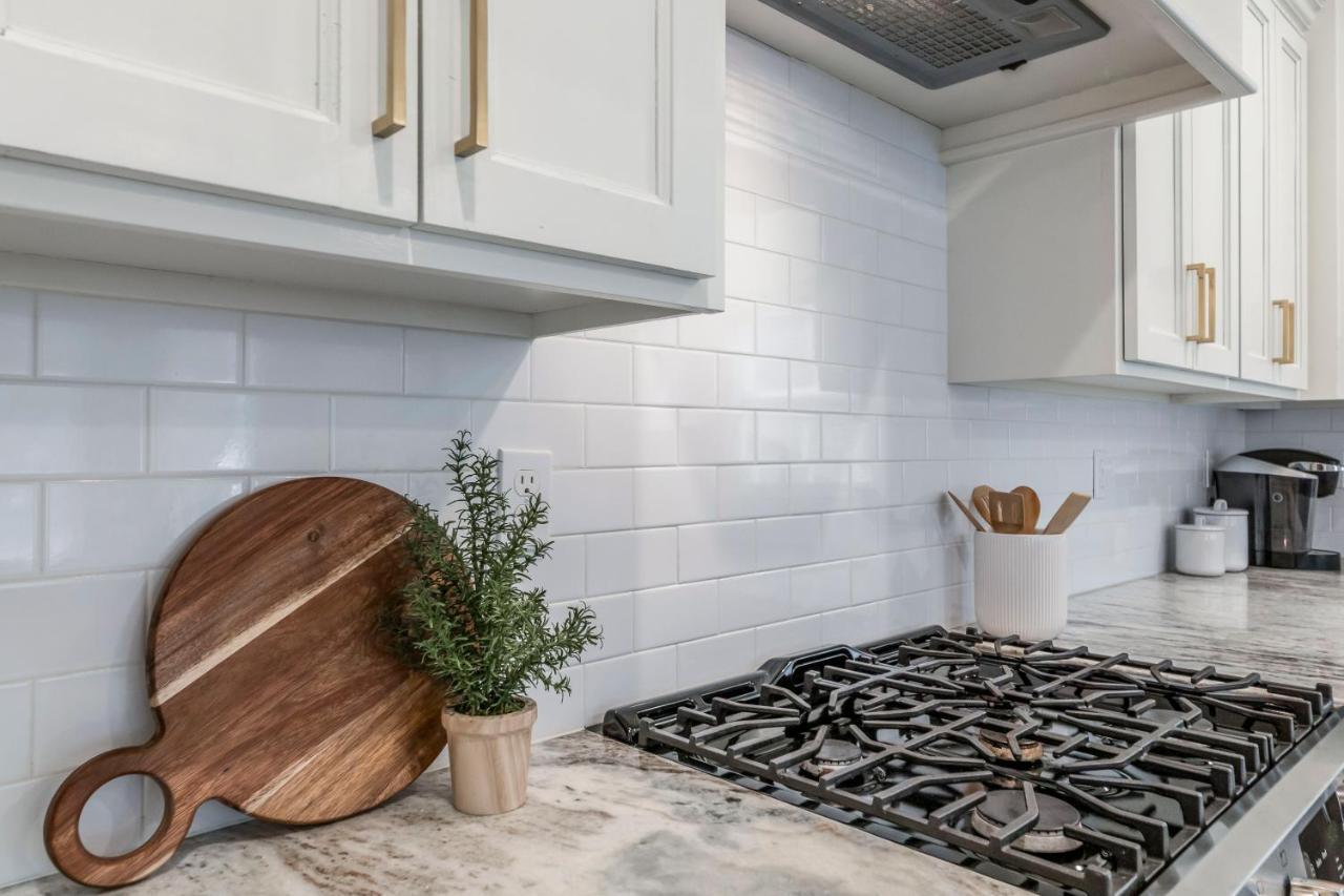 Charming Cottage Built In 2019 Lafayette Exterior photo